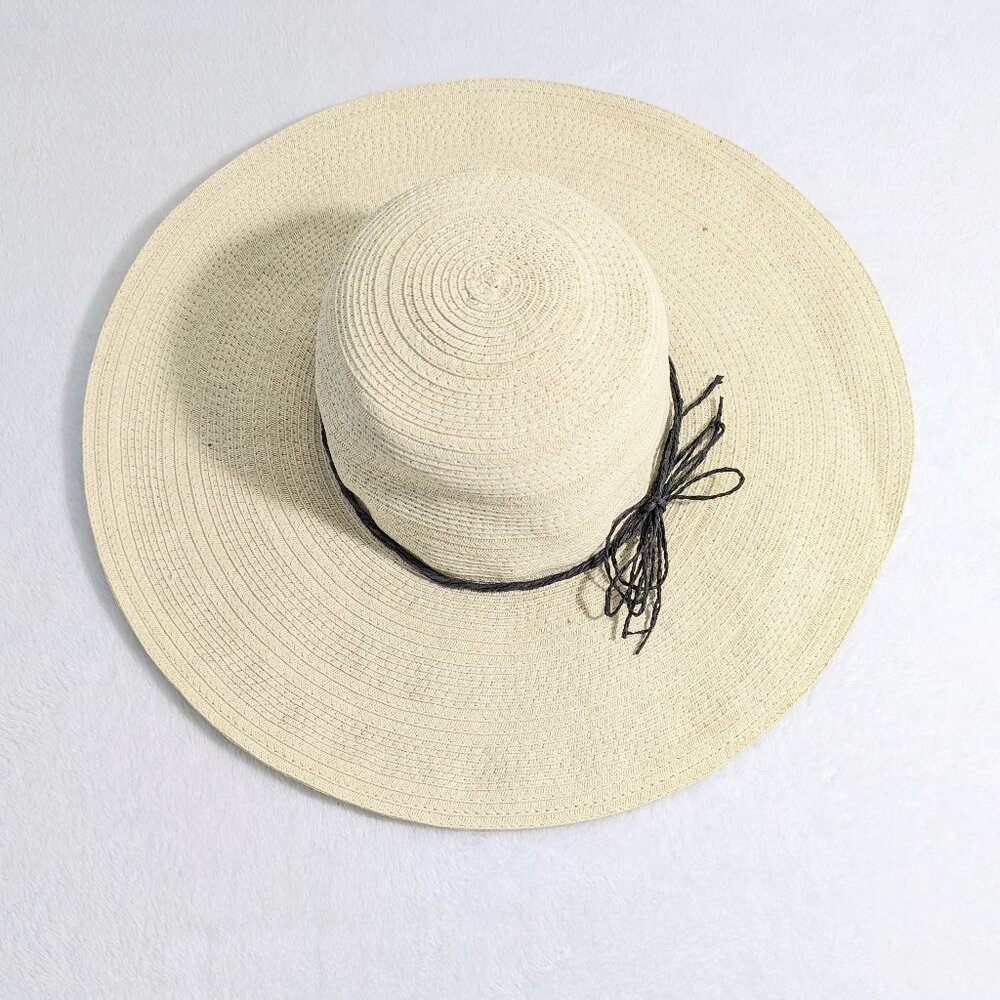 Forever 21 Straw Beach Boho Sun Hat w/ Floppy Brim